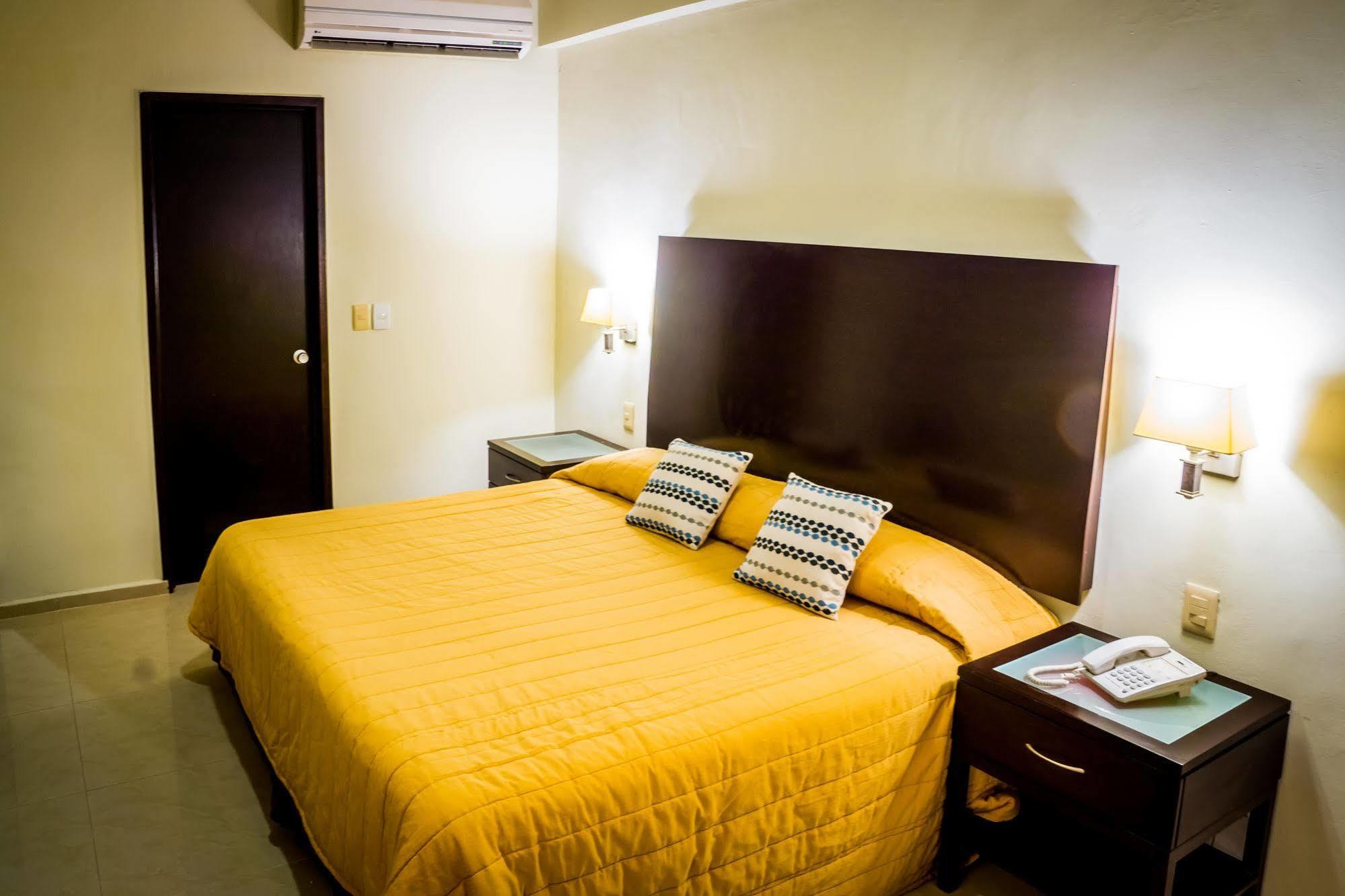 Hotel Grand Marlon Chetumal Exterior foto
